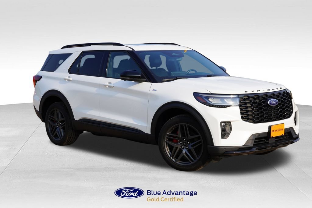 Certified 2025 Ford Explorer ST-Line w/ Premium Package