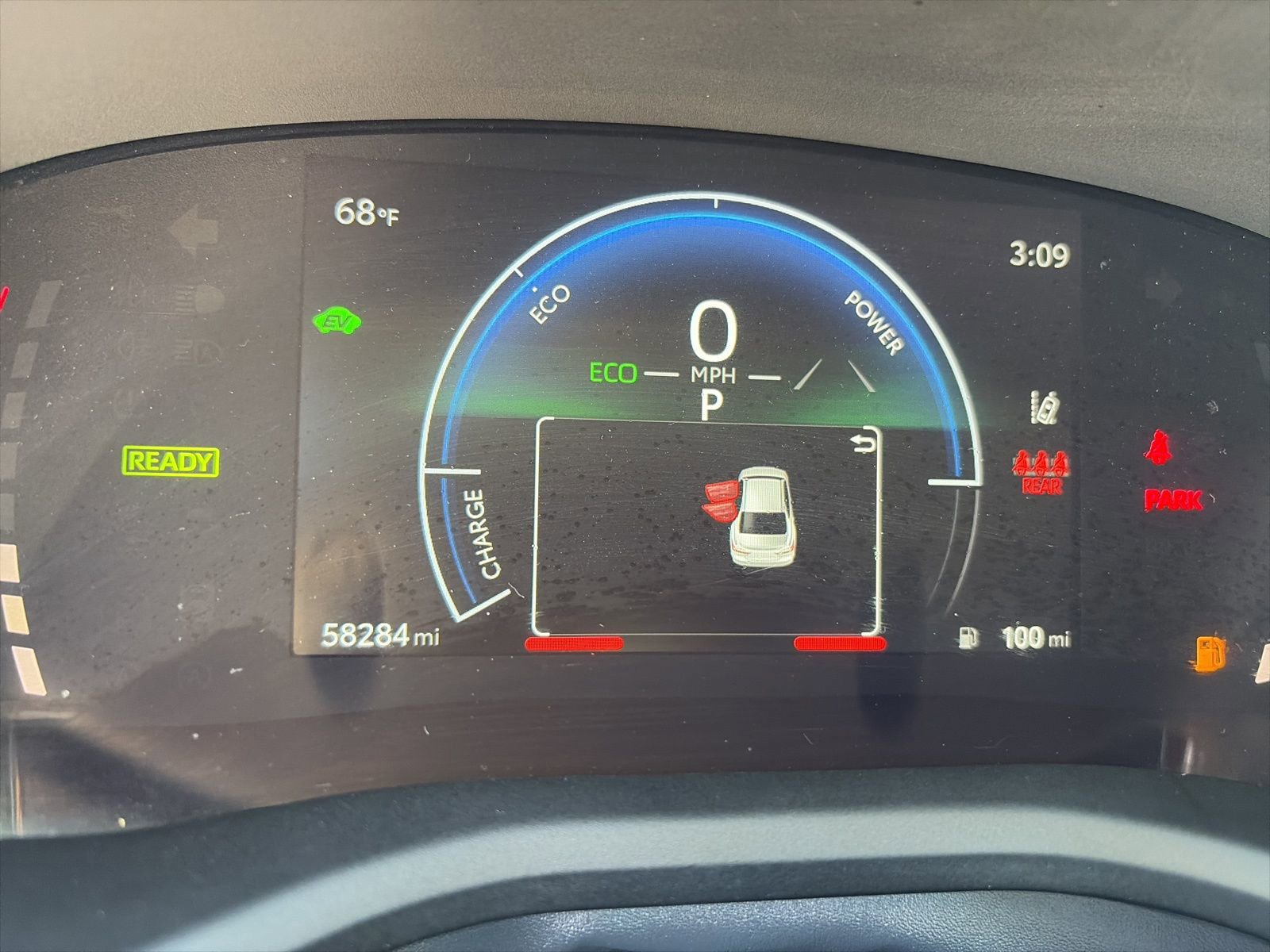 Used 2025 Toyota Camry LE image 18