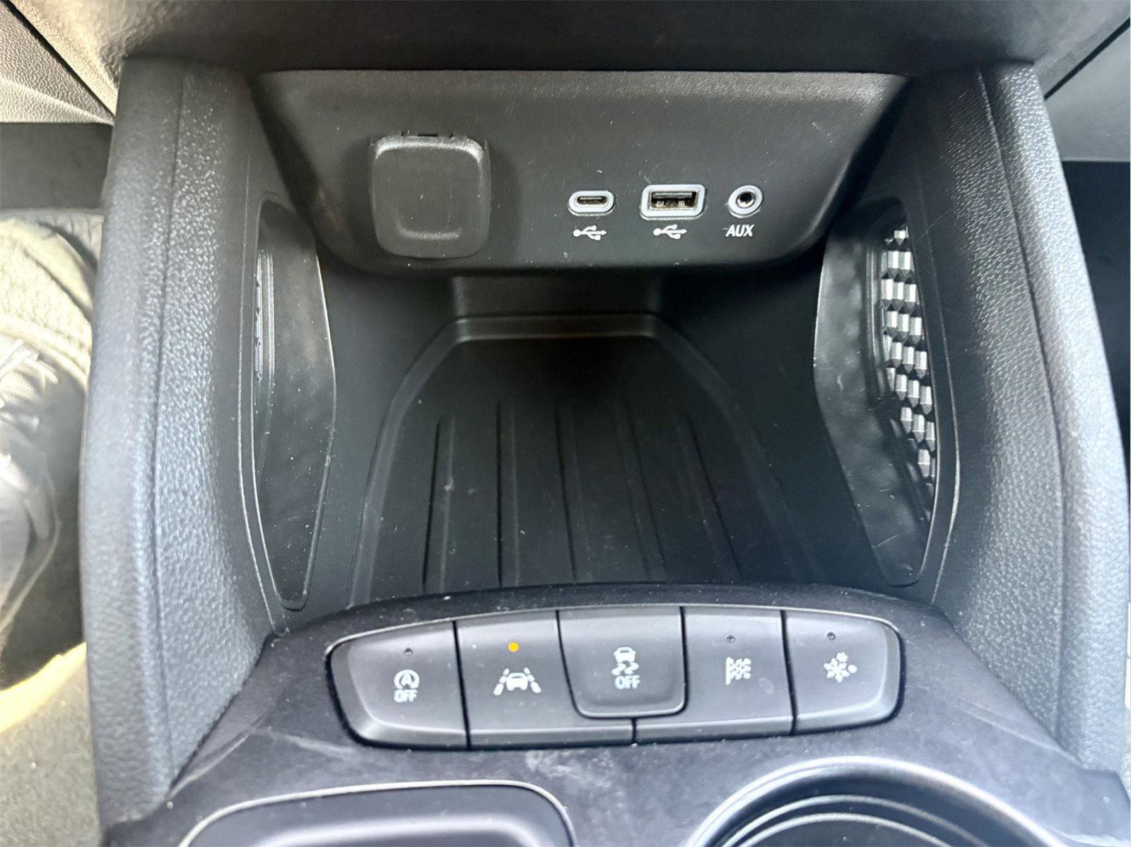 Used 2022 Chevrolet TrailBlazer LT FWD image 18