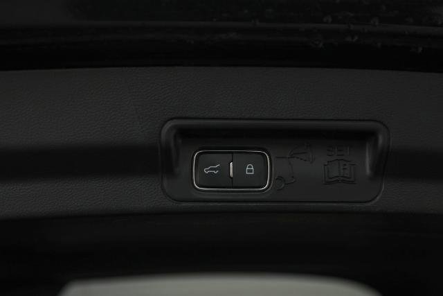 Certified 2025 Ford Explorer Platinum w/ LUX Leather Package image 15