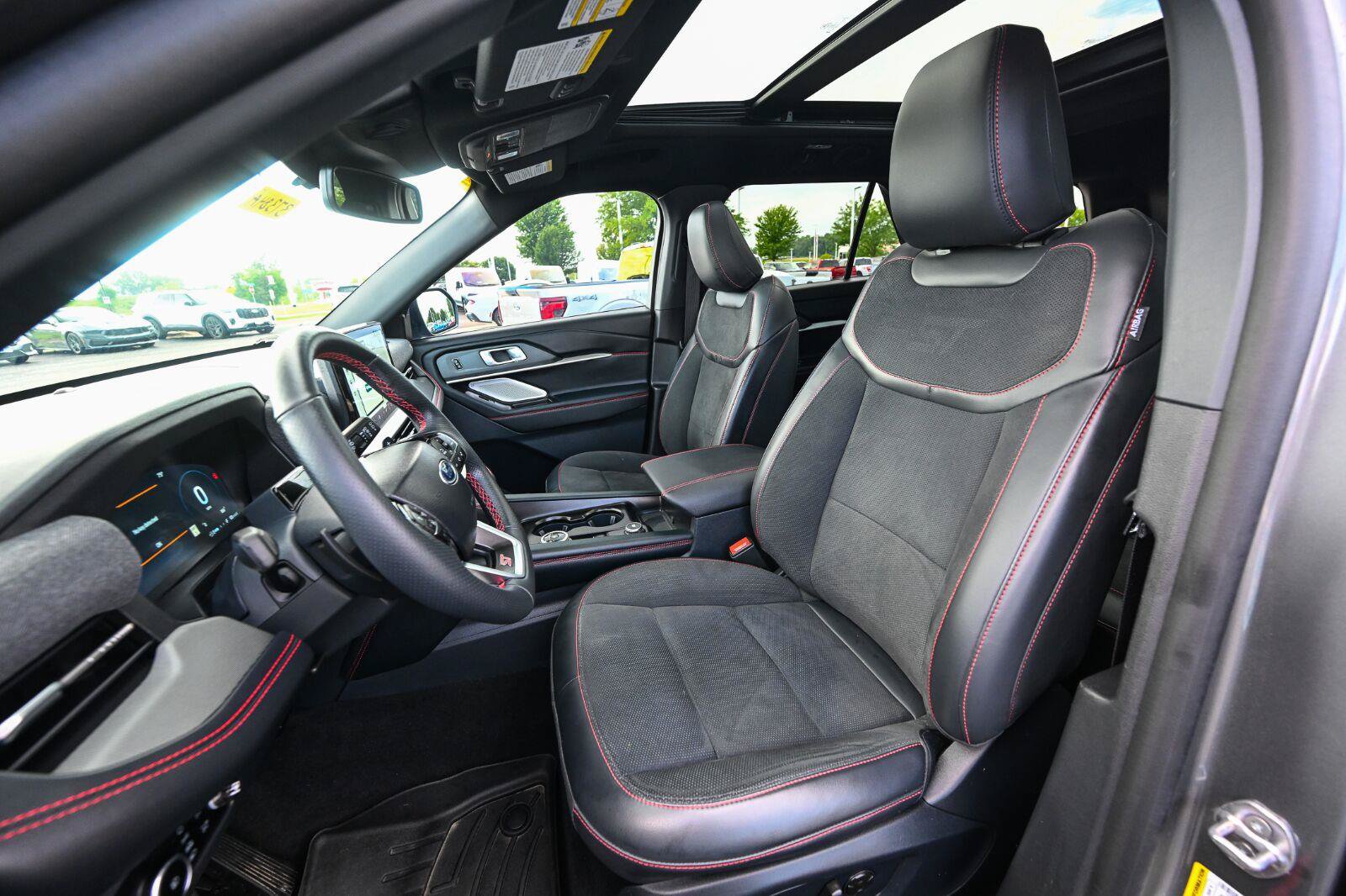 Certified 2025 Ford Explorer ST w/ Sun And Sound Package AWD/4WD image 20