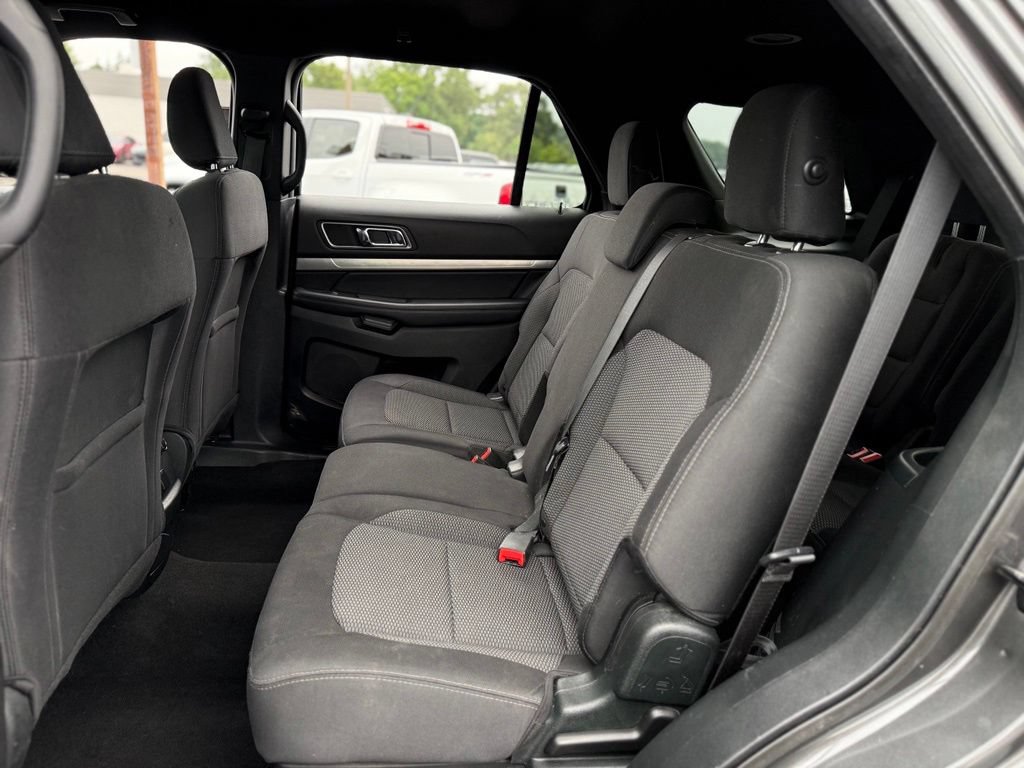 Certified 2019 Ford Explorer XLT AWD/4WD image 13