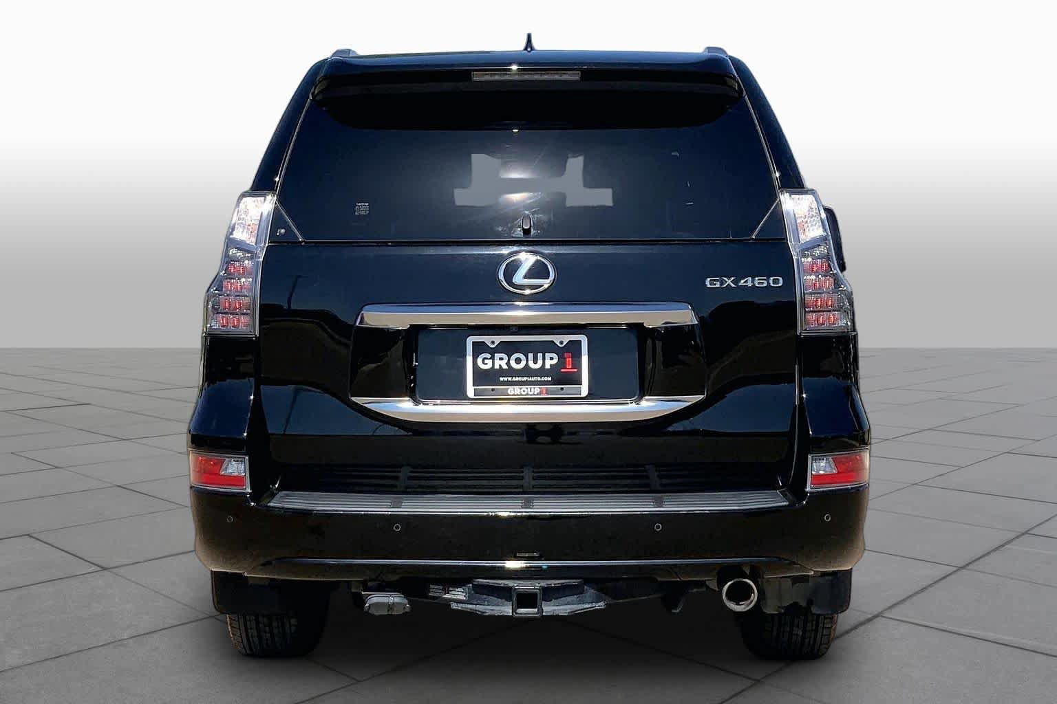 Used 2021 Lexus GX 460 Premium w/ Premium Package AWD/4WD image 4