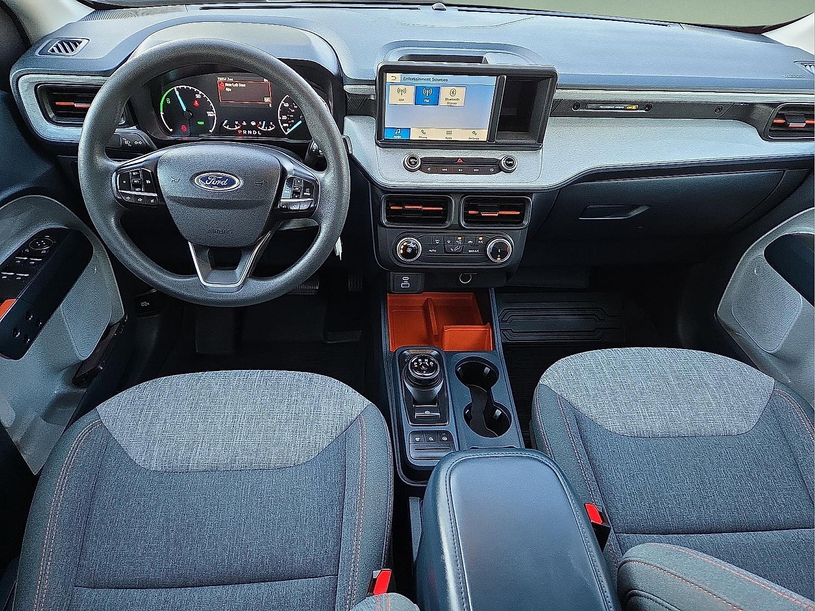 Certified 2022 Ford Maverick XLT image 11