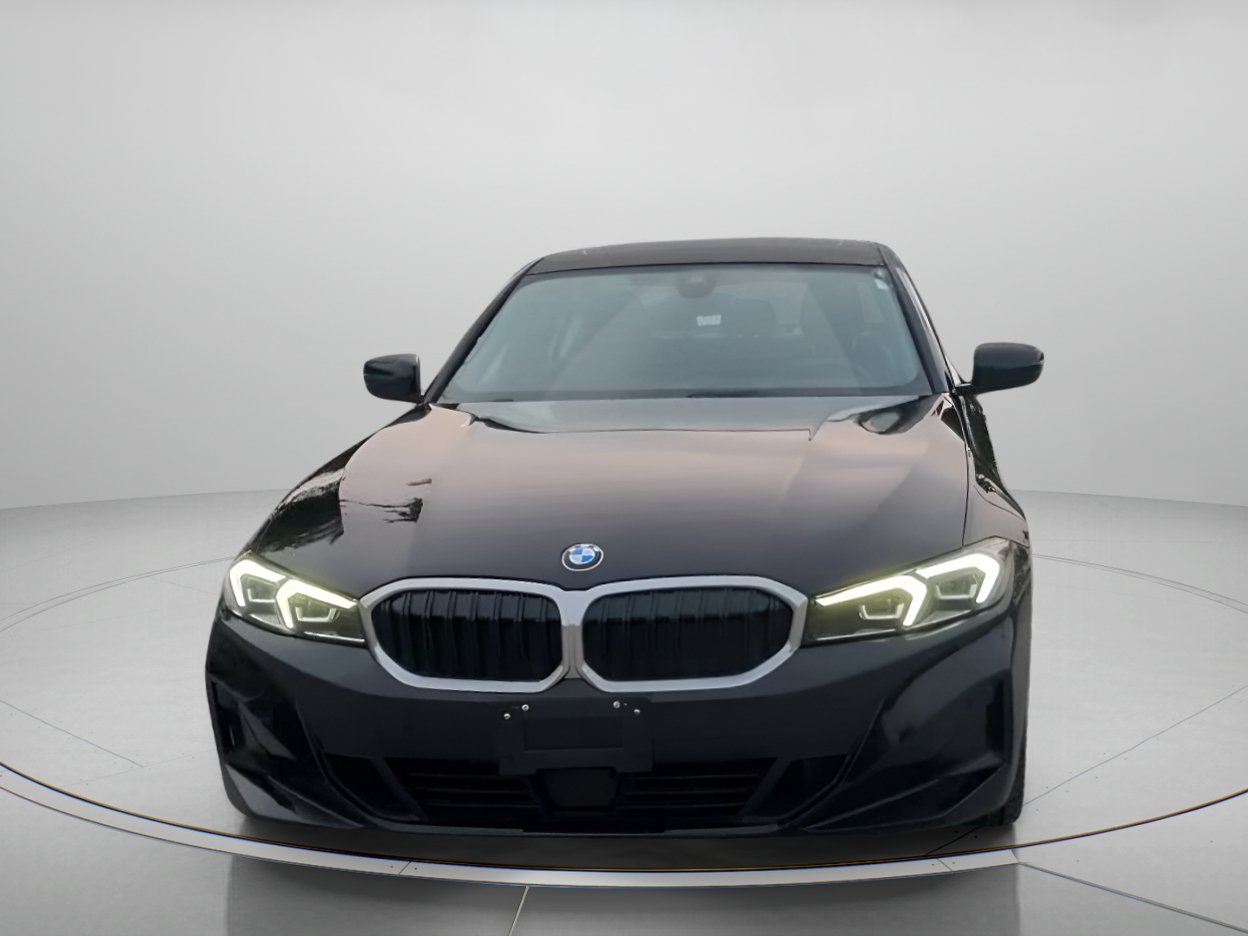 Used 2025 BMW 330i Sedan RWD image 8