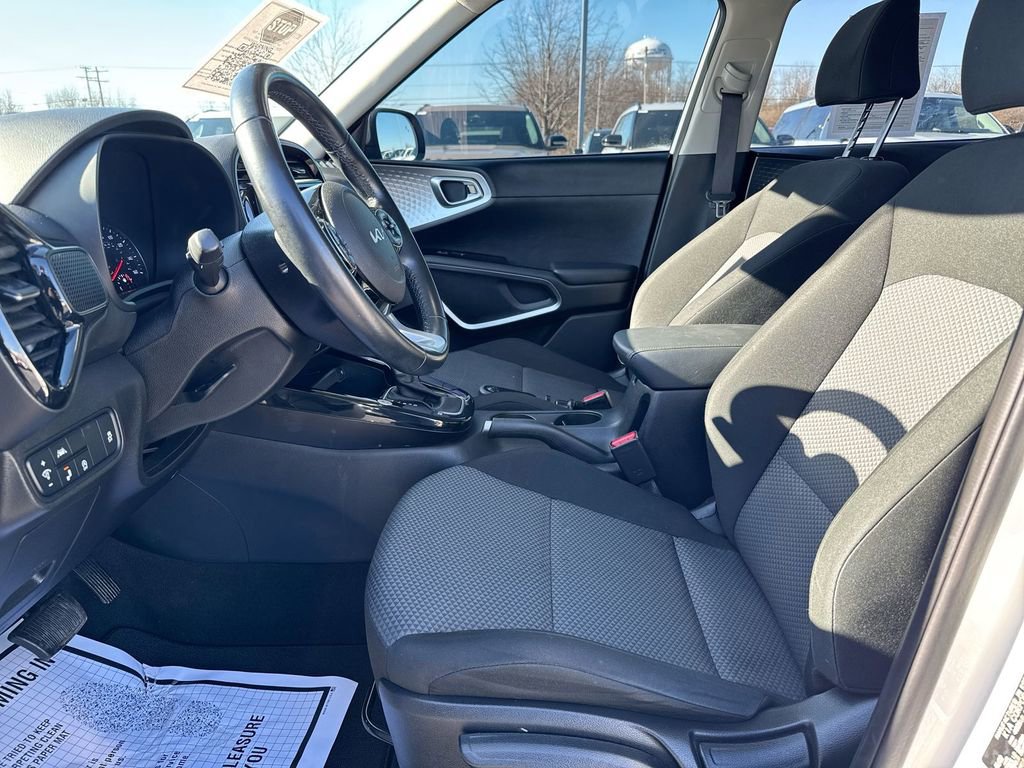 Used 2022 Kia Soul X-Line image 5