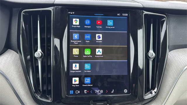 Used 2023 Volvo XC60 B5 Plus w/ Climate Package image 24