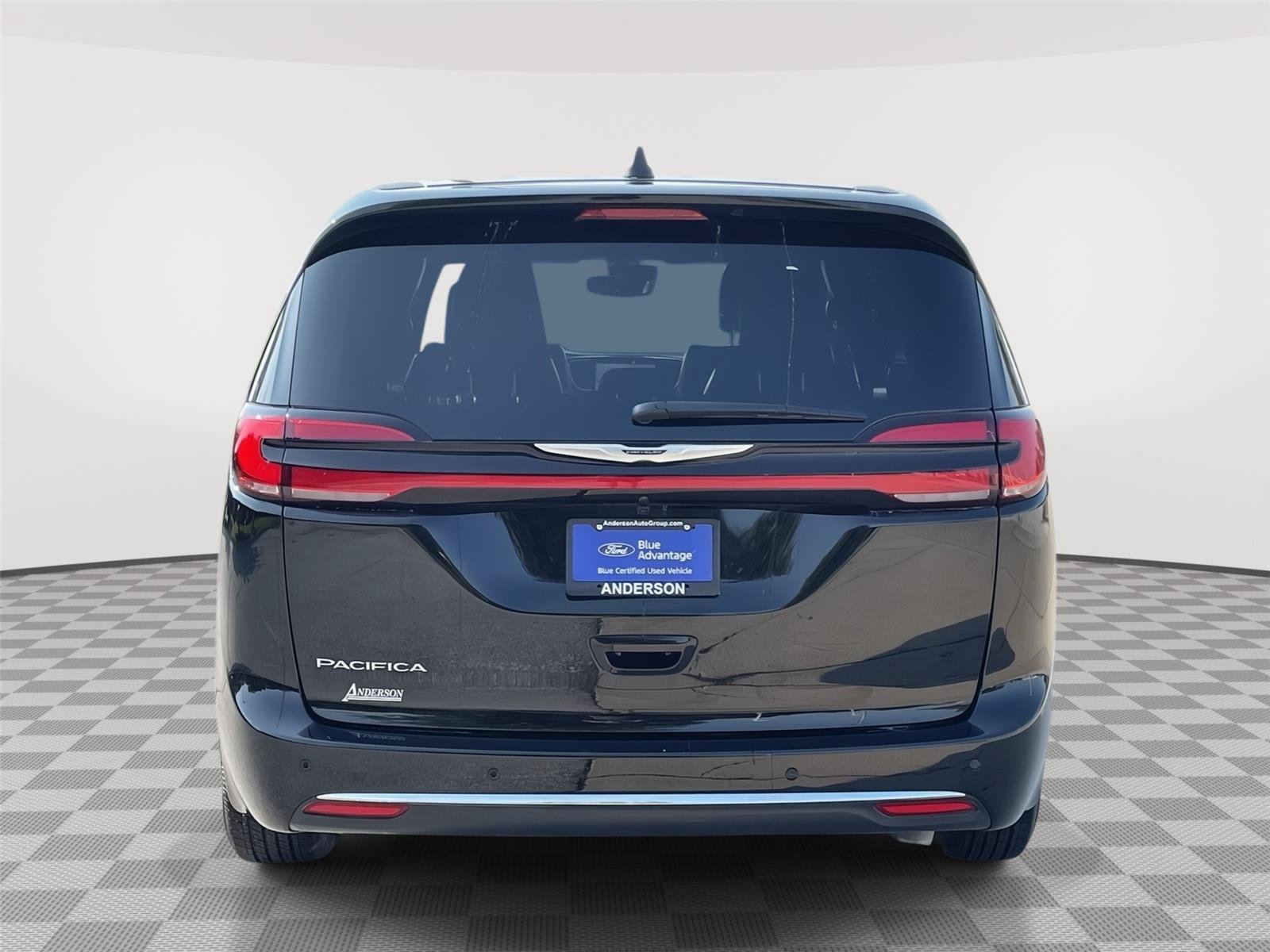 Used 2026 Chrysler Pacifica Select FWD image 8