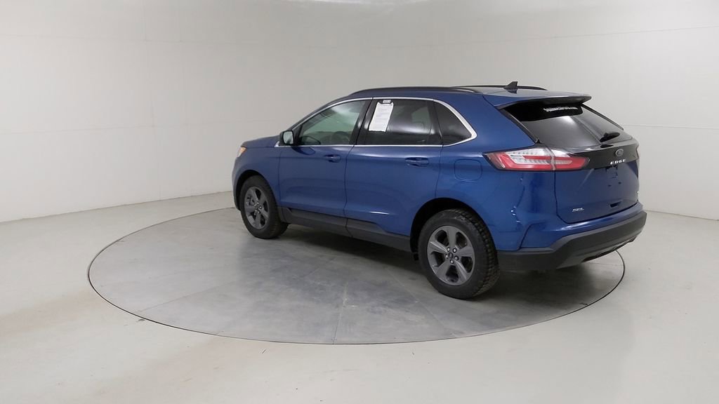 Certified 2022 Ford Edge SEL w/ Sport Appearance Package AWD/4WD image 16