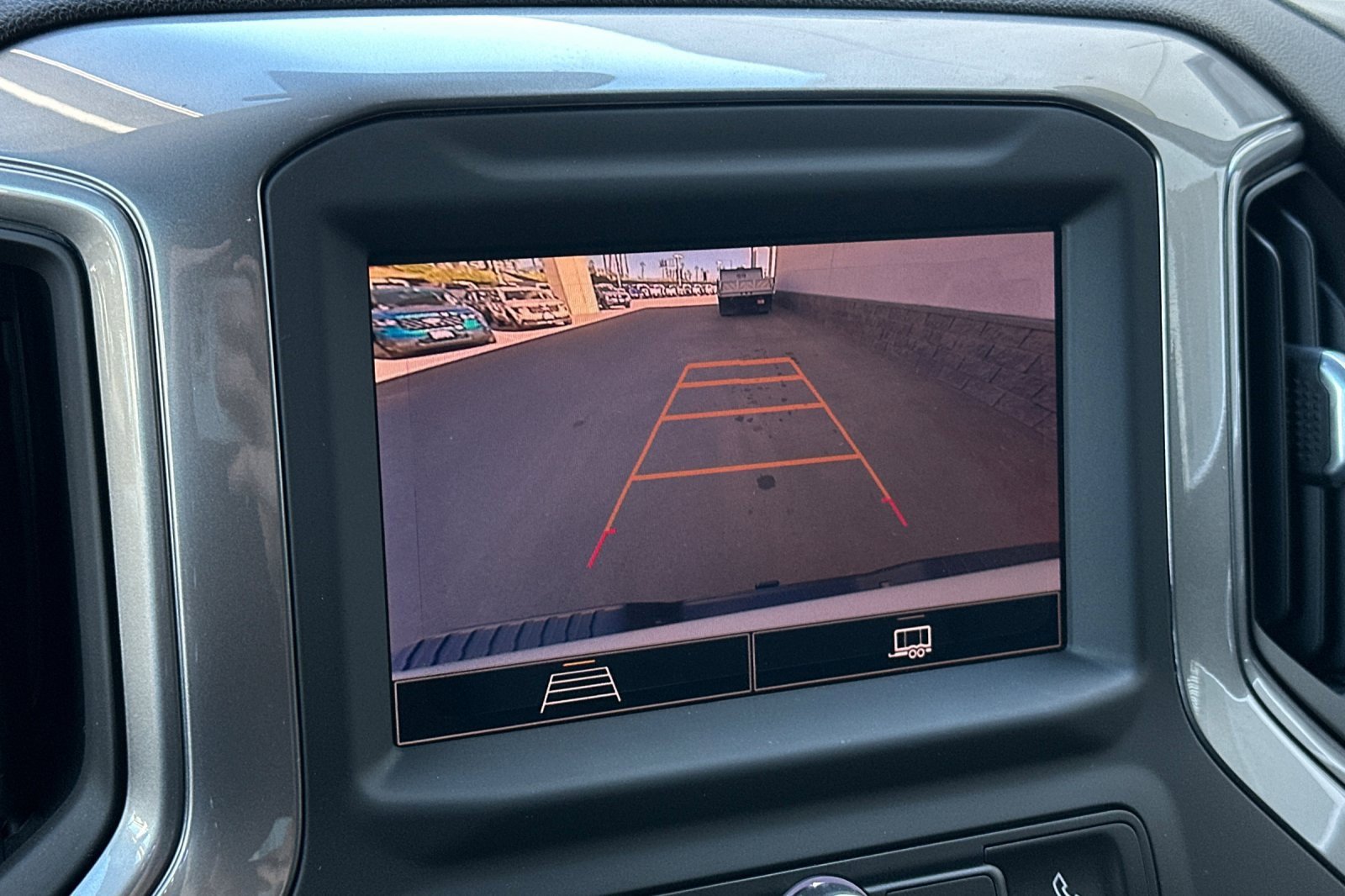 Used 2025 Chevrolet Silverado 2500 Custom w/ Custom Value Package image 17