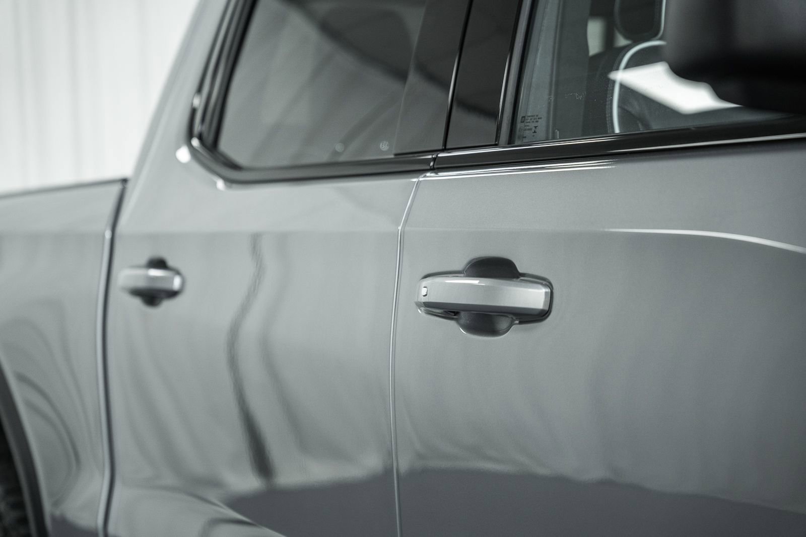 Used 2023 GMC Sierra 1500 AT4X image 15