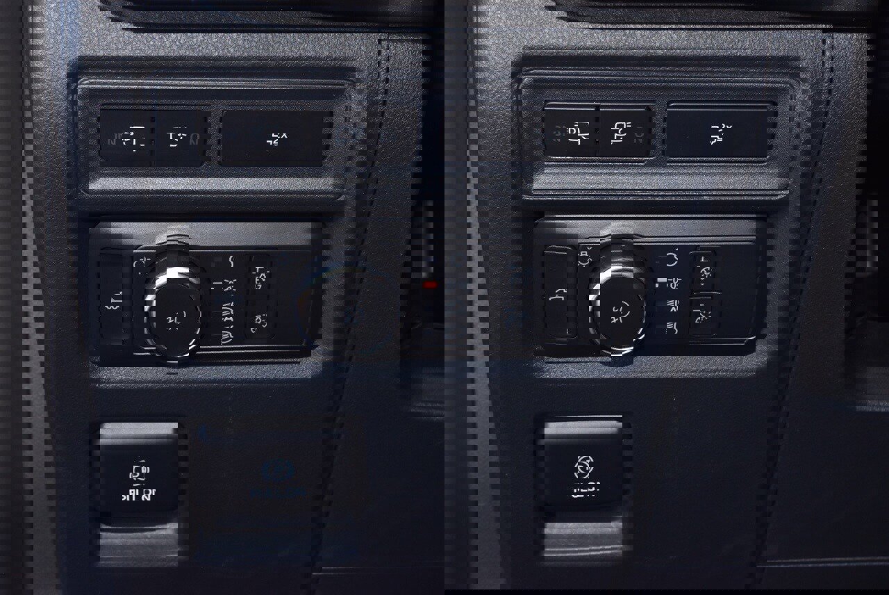 Certified 2022 Ford F150 XLT w/ Equipment Group 302A High image 31