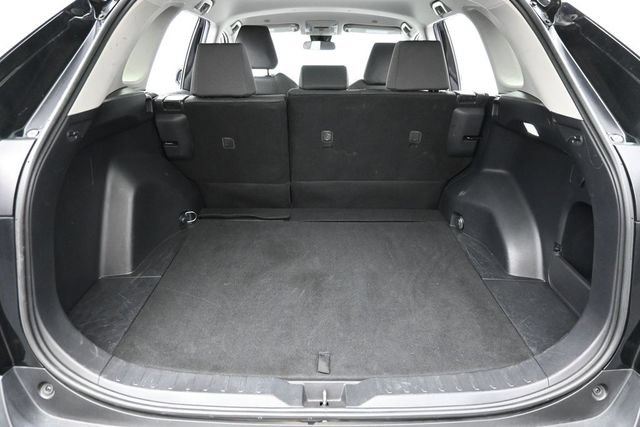 Used 2023 Toyota RAV4 XLE AWD/4WD image 28