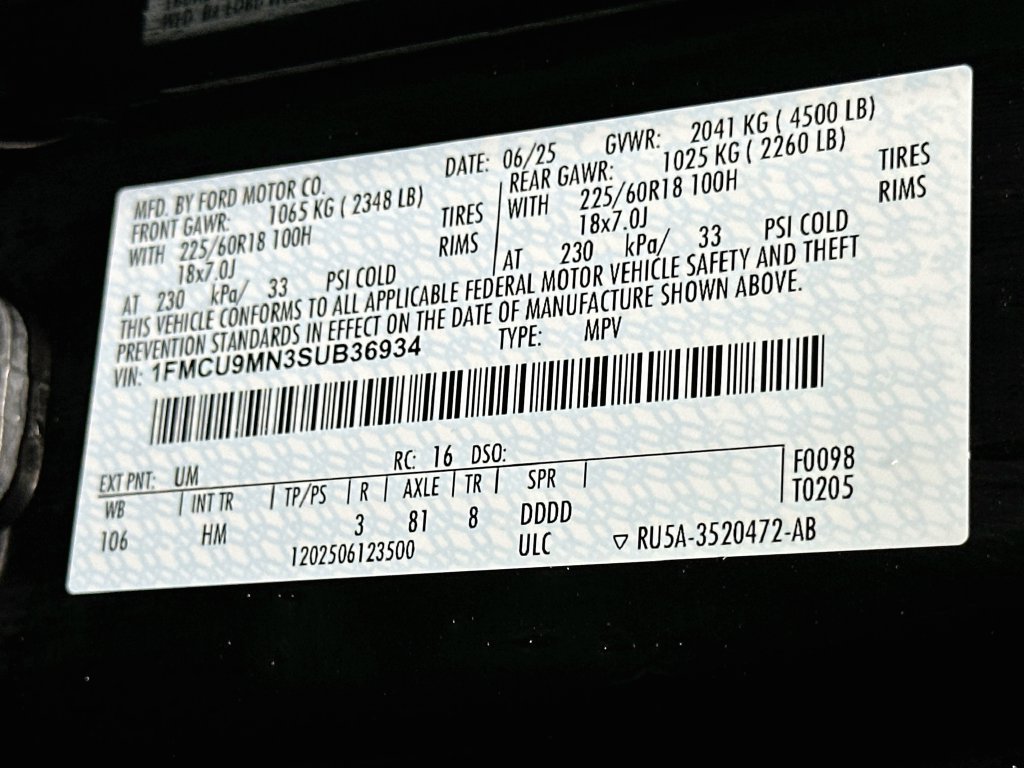Certified 2025 Ford Escape ST-Line AWD/4WD image 21