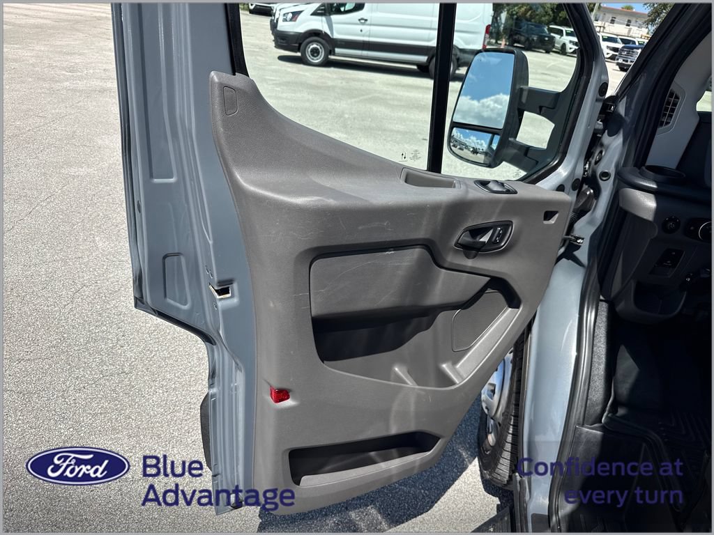 Certified 2024 Ford Transit 350 XL AWD/4WD image 11