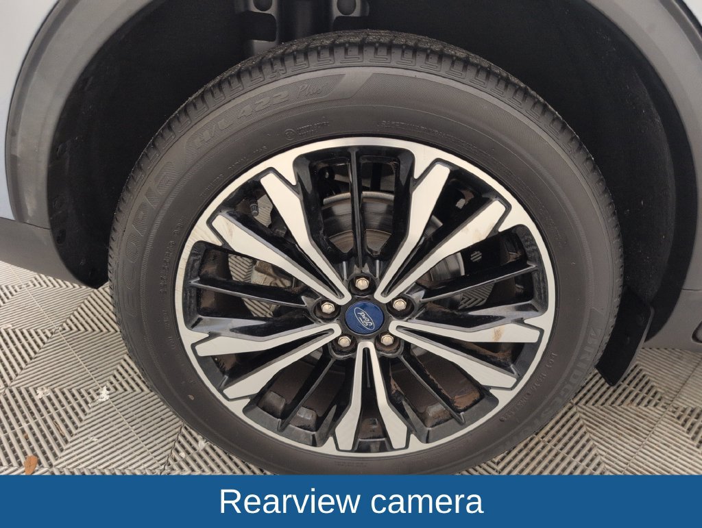 Certified 2022 Ford Escape SE w/ SE Sport Appearance Package FWD image 18