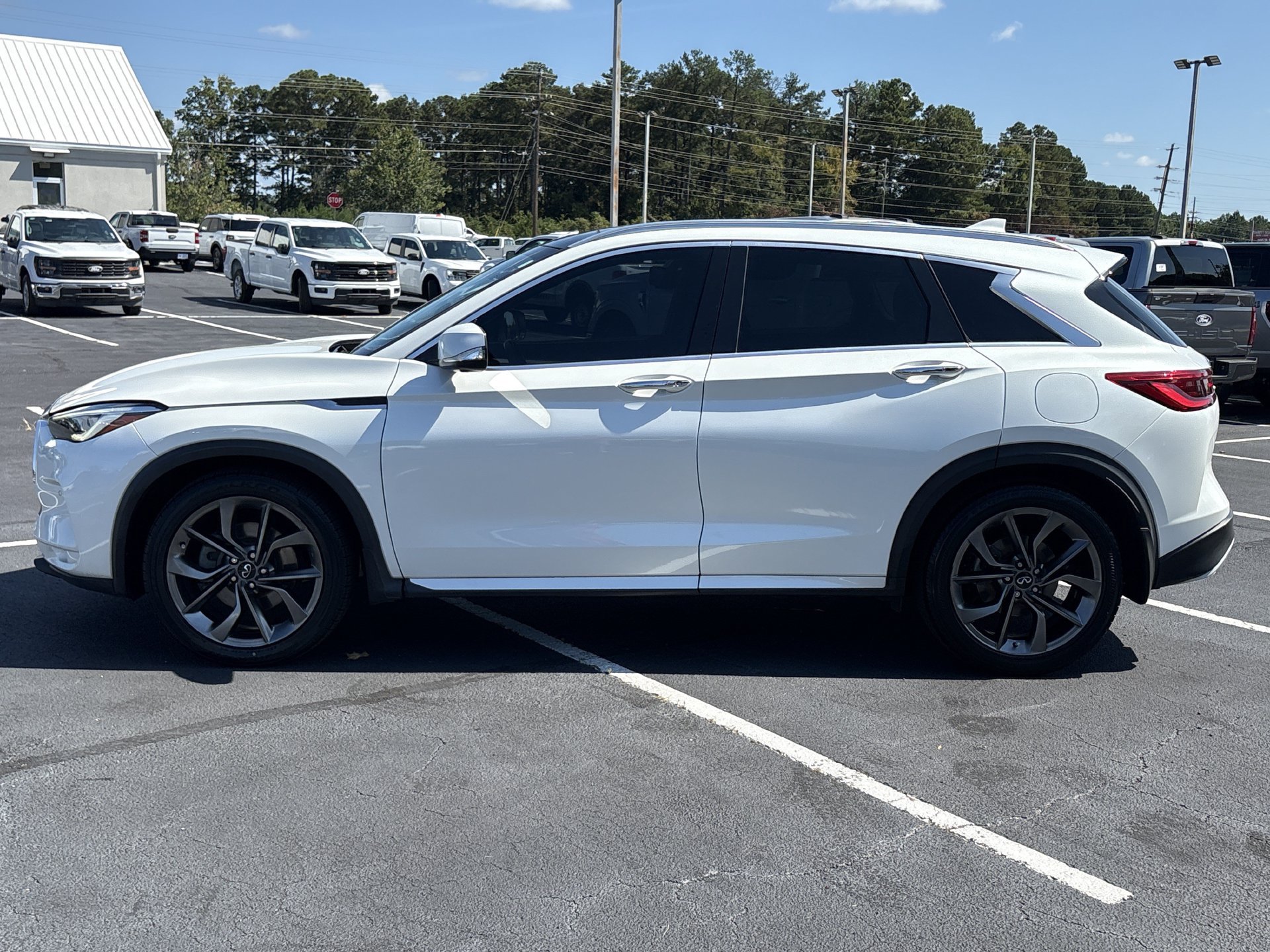 Used 2023 INFINITI QX50 Sensory FWD image 22
