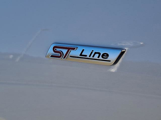 Certified 2023 Ford Escape ST-Line Select w/ Tech Pack #2 image 33