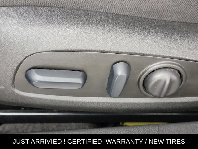 Used 2025 Chevrolet Malibu LT FWD image 14