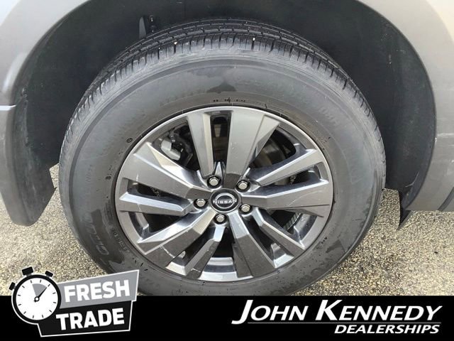 Used 2023 Nissan Pathfinder S image 37