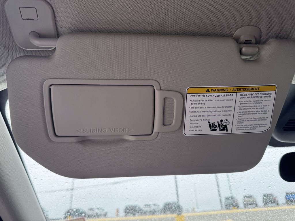 Used 2023 Nissan Rogue S image 18