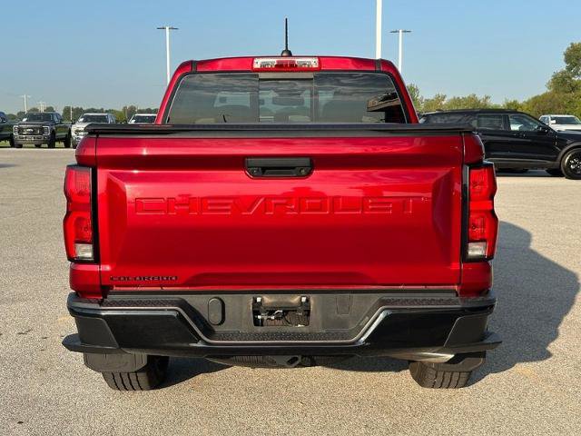 Used 2023 Chevrolet Colorado Z71 w/ Z71 Convenience Package 2 AWD/4WD image 4