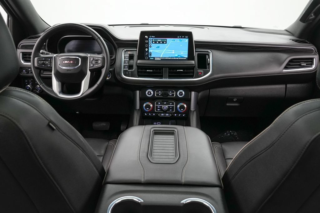 Used 2023 GMC Yukon XL SLT w/ SLT Luxury Package AWD/4WD image 14