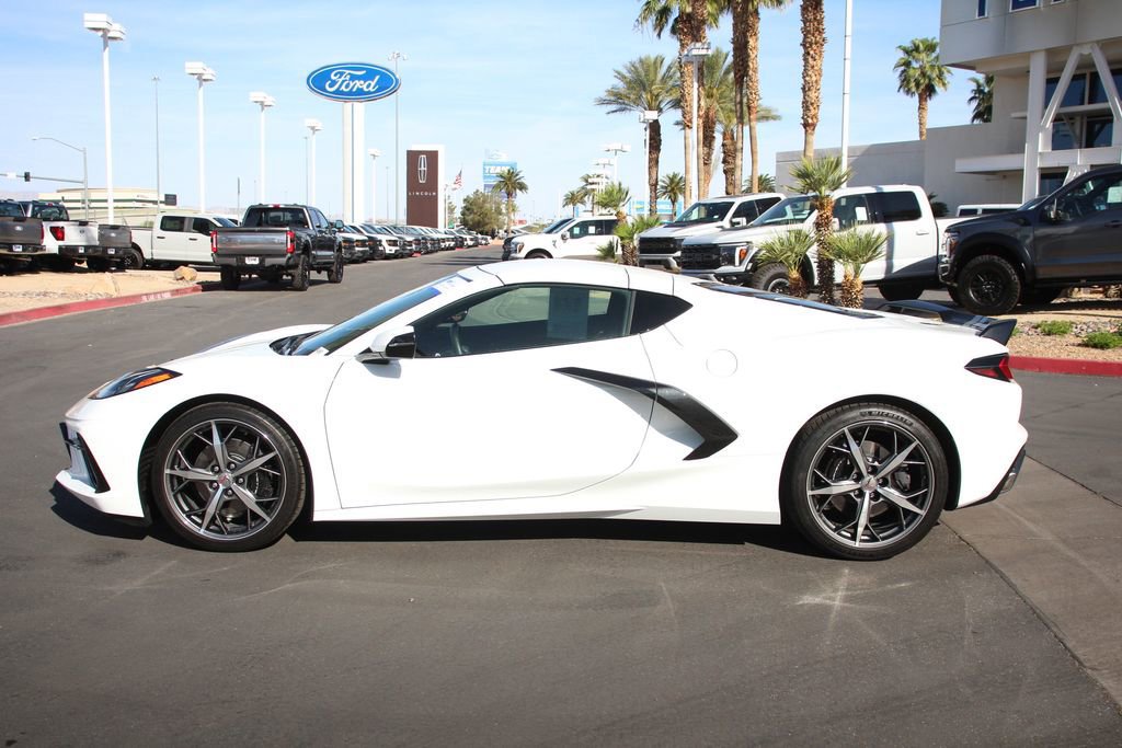 Used 2020 Chevrolet Corvette Stingray Coupe w/ 1LT image 4