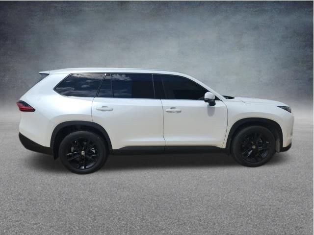 Used 2025 Toyota Grand Highlander FWD image 10