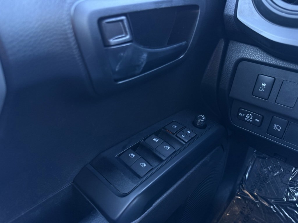 Used 2023 Toyota Tacoma SR image 12