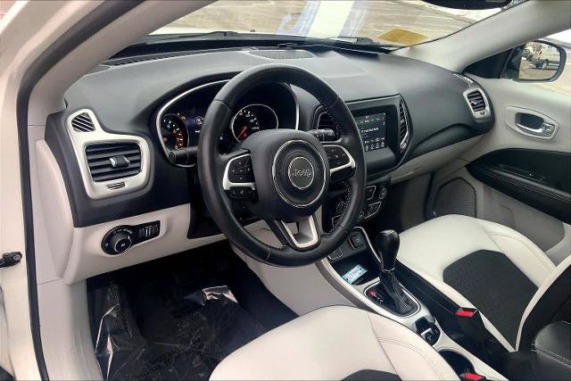 Used 2019 Jeep Compass Latitude w/ Popular Equipment Group image 18