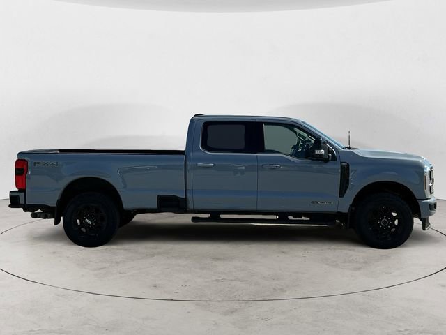 Certified 2025 Ford F350 Lariat w/ Black Appearance Package AWD/4WD image 6