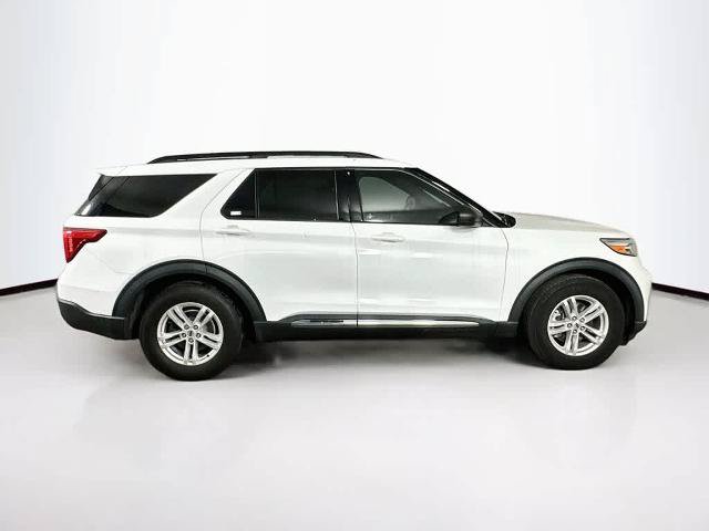 Certified 2023 Ford Explorer XLT w/ Equipment Group 202A RWD image 25
