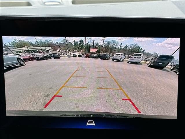 Used 2025 Chevrolet Trax LT image 23