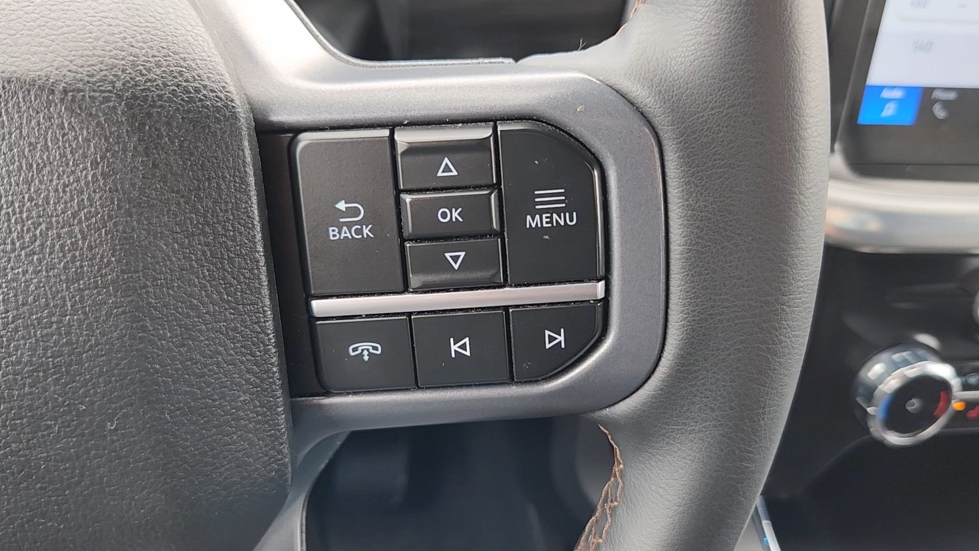 Certified 2025 Ford F150 Lariat AWD/4WD image 13