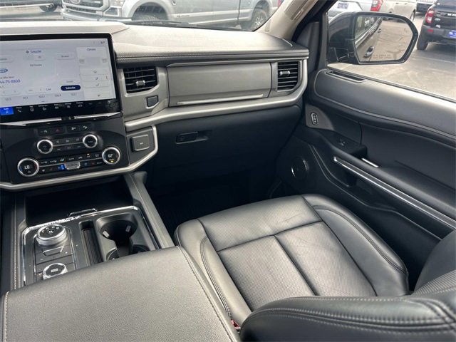 Certified 2024 Ford Expedition Max XLT image 15