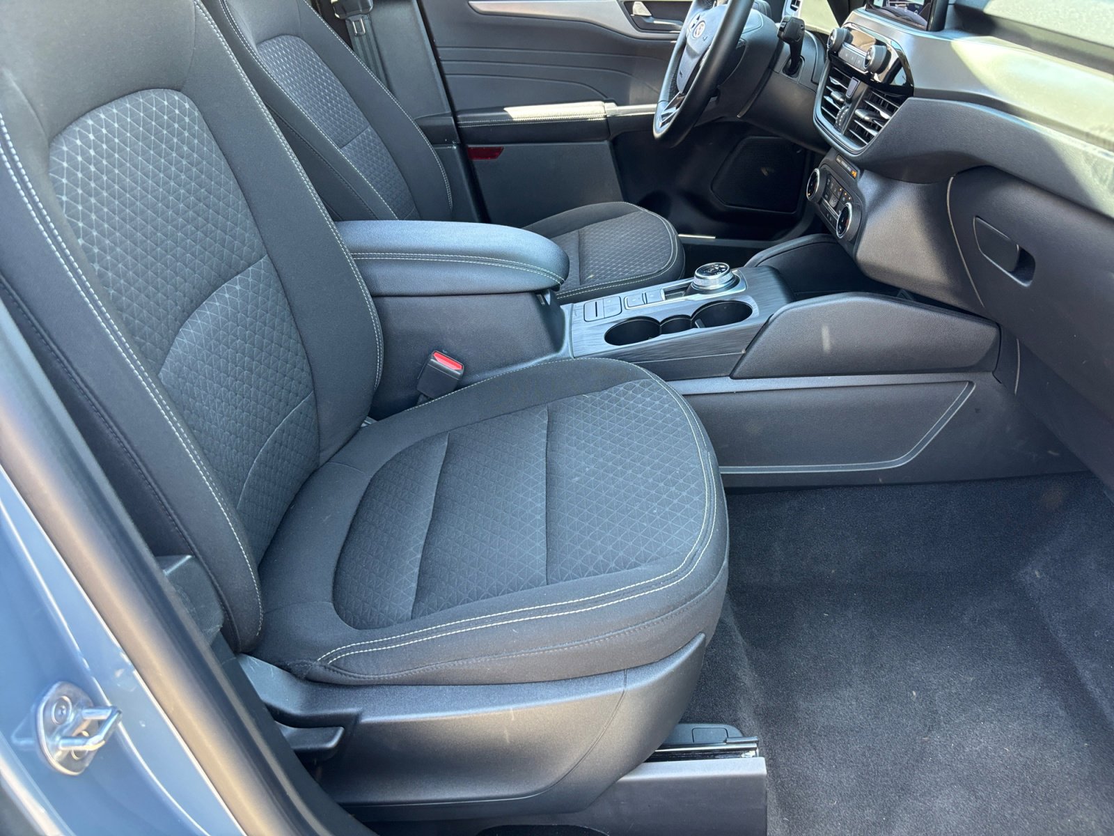 Certified 2024 Ford Escape Active image 19