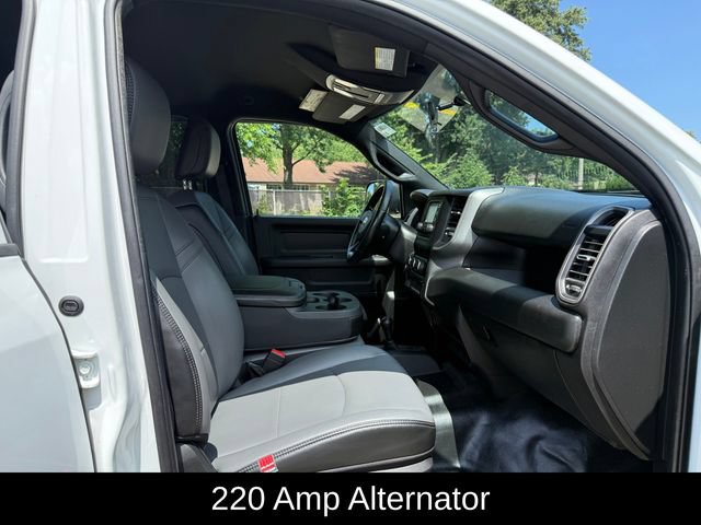 Used 2022 RAM 3500 Tradesman w/ Chrome Appearance Group AWD/4WD image 18