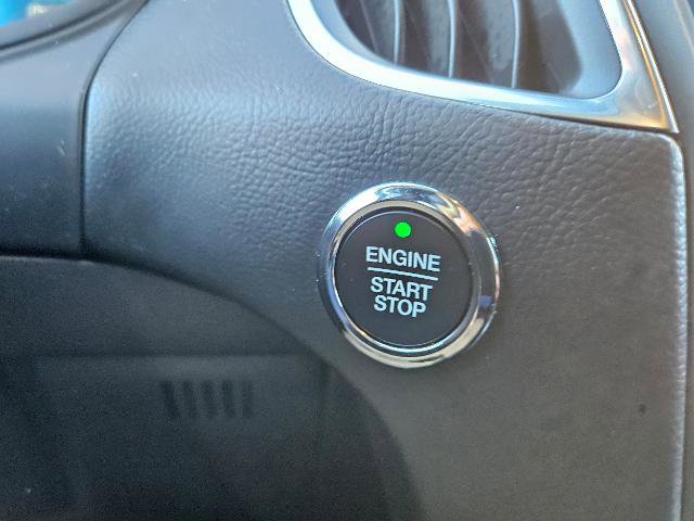 Certified 2024 Ford Edge Titanium image 17