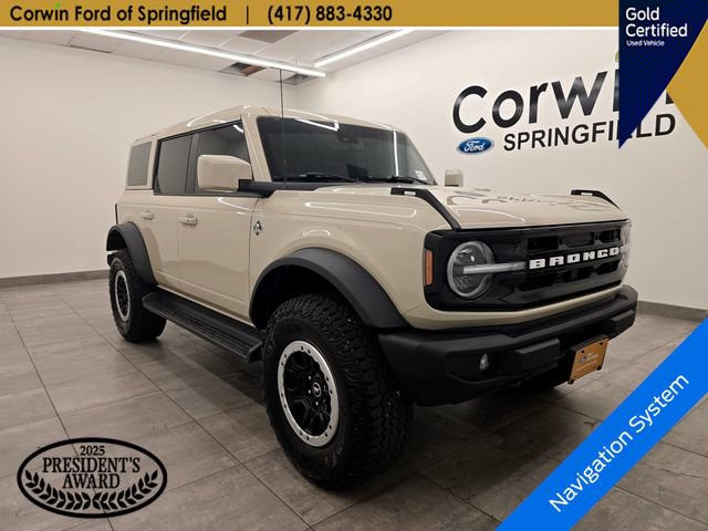 Certified 2025 Ford Bronco Outer Banks w/ Sasquatch Package AWD/4WD image 8