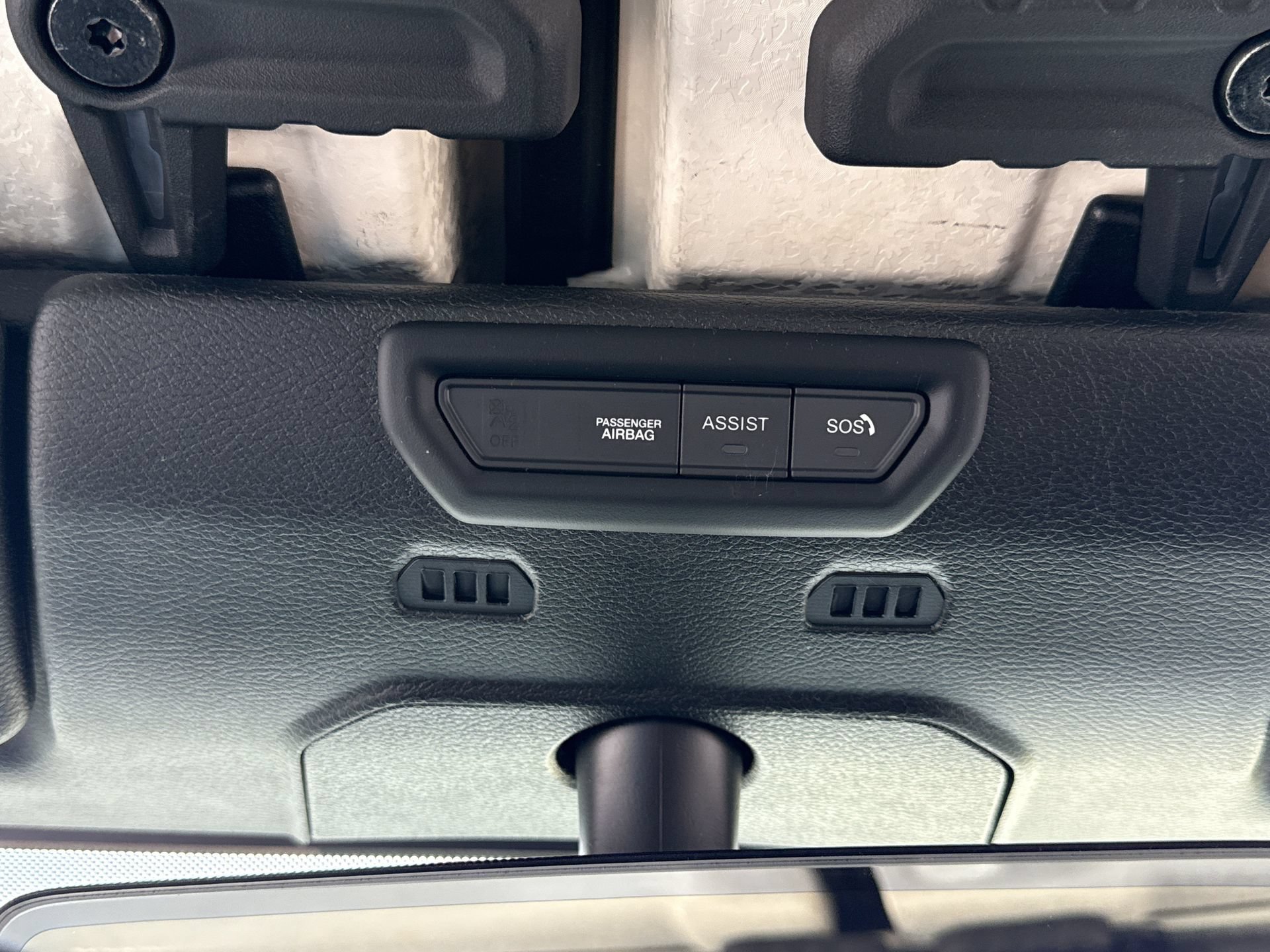 Used 2020 Jeep Wrangler Unlimited Sahara AWD/4WD image 10