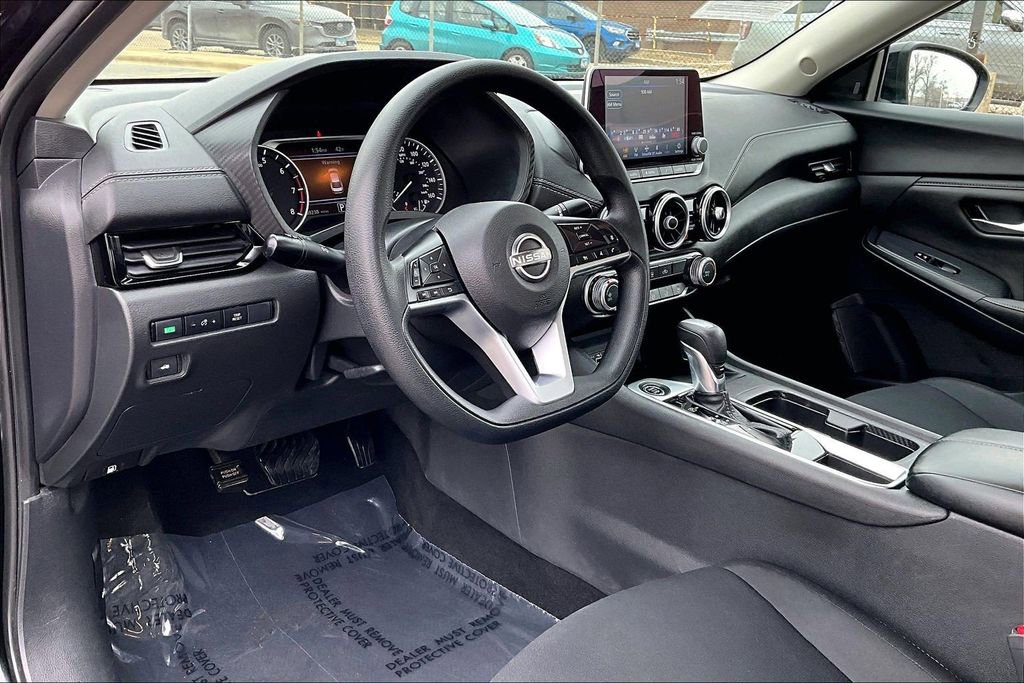 Used 2024 Nissan Sentra SV FWD image 13