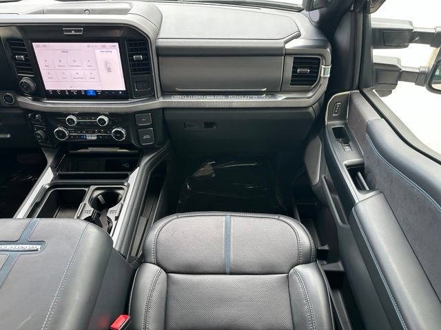 Certified 2025 Ford F250 Platinum AWD/4WD image 14