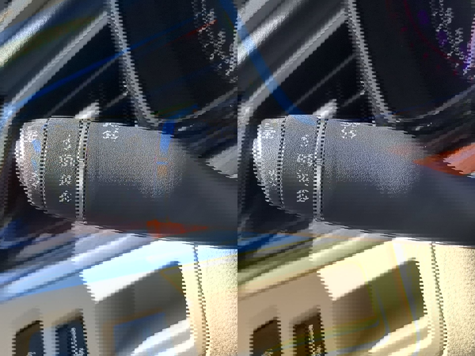 Used 2017 Cadillac XT5 Luxury w/ Driver Awareness Package image 60