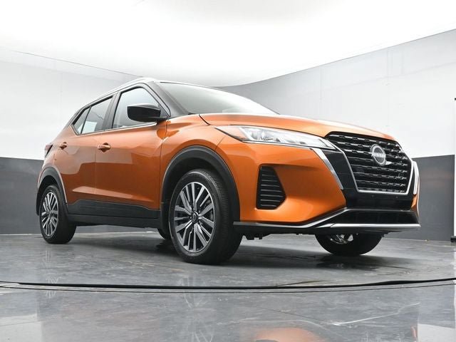 Used 2024 Nissan Kicks SV FWD image 25