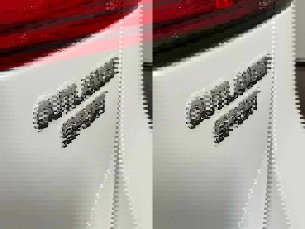 Used 2019 Mitsubishi Outlander Sport ES image 10