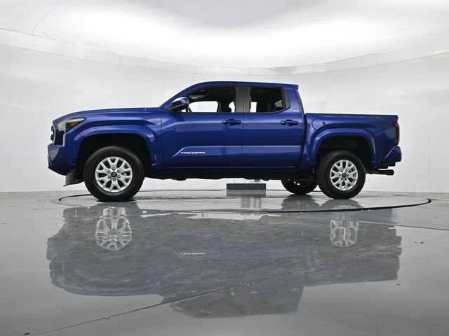Used 2025 Toyota Tacoma SR5 RWD image 36