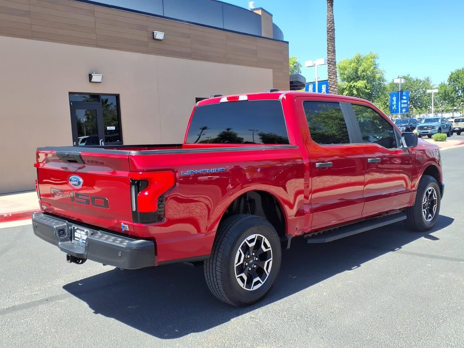 Certified 2023 Ford F150 Lightning Pro AWD/4WD image 4