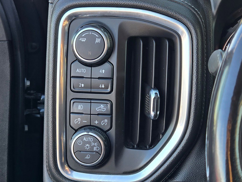 Used 2019 Chevrolet Silverado 1500 RST image 30