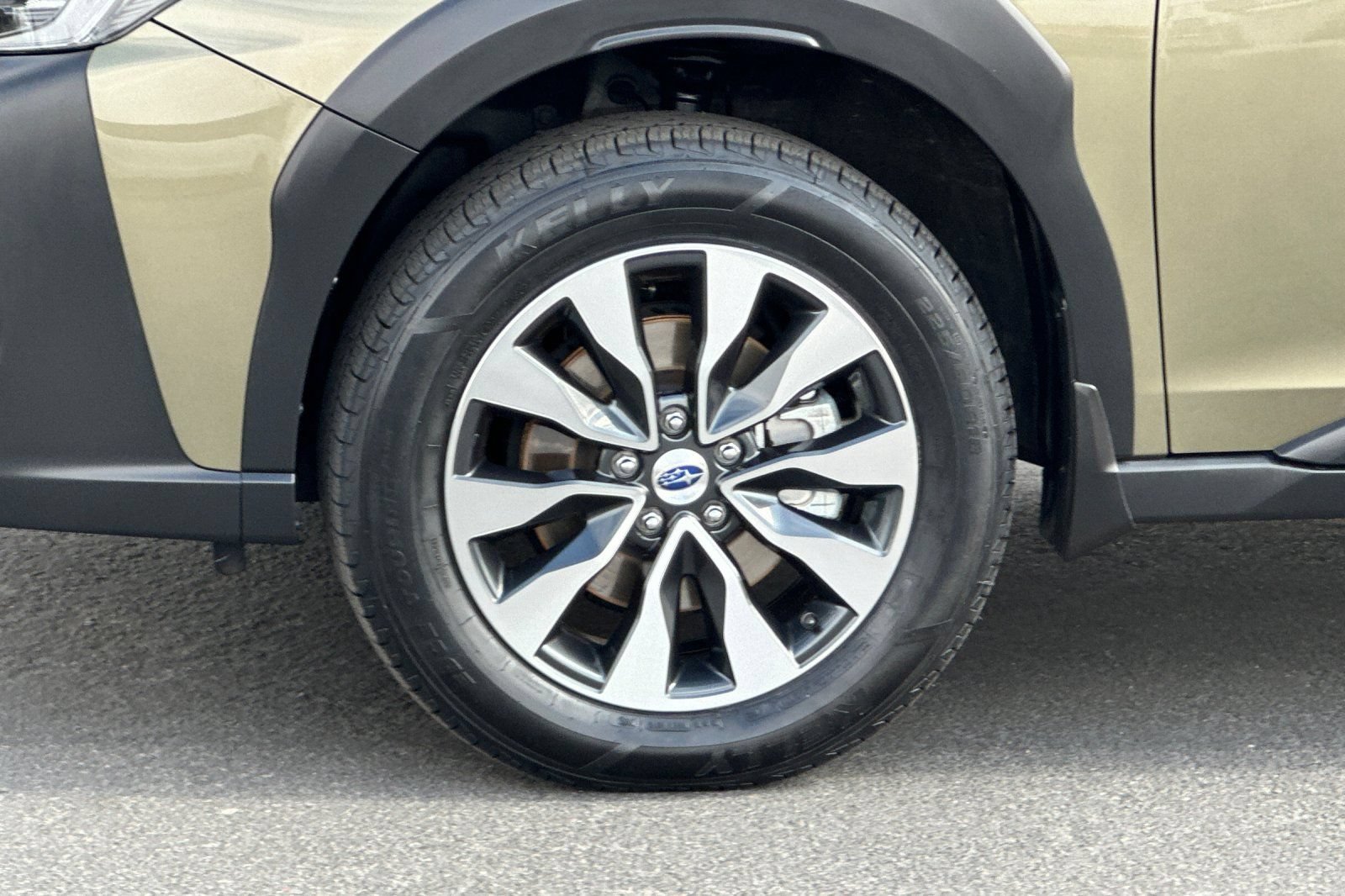 Used 2024 Subaru Outback Limited AWD/4WD image 26